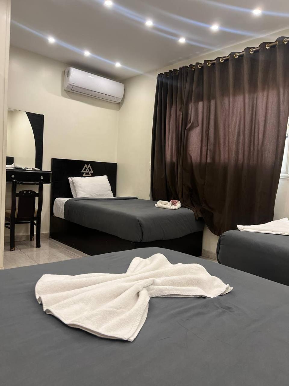 City Pyramids Inn Kafret el-Gabal Extérieur photo