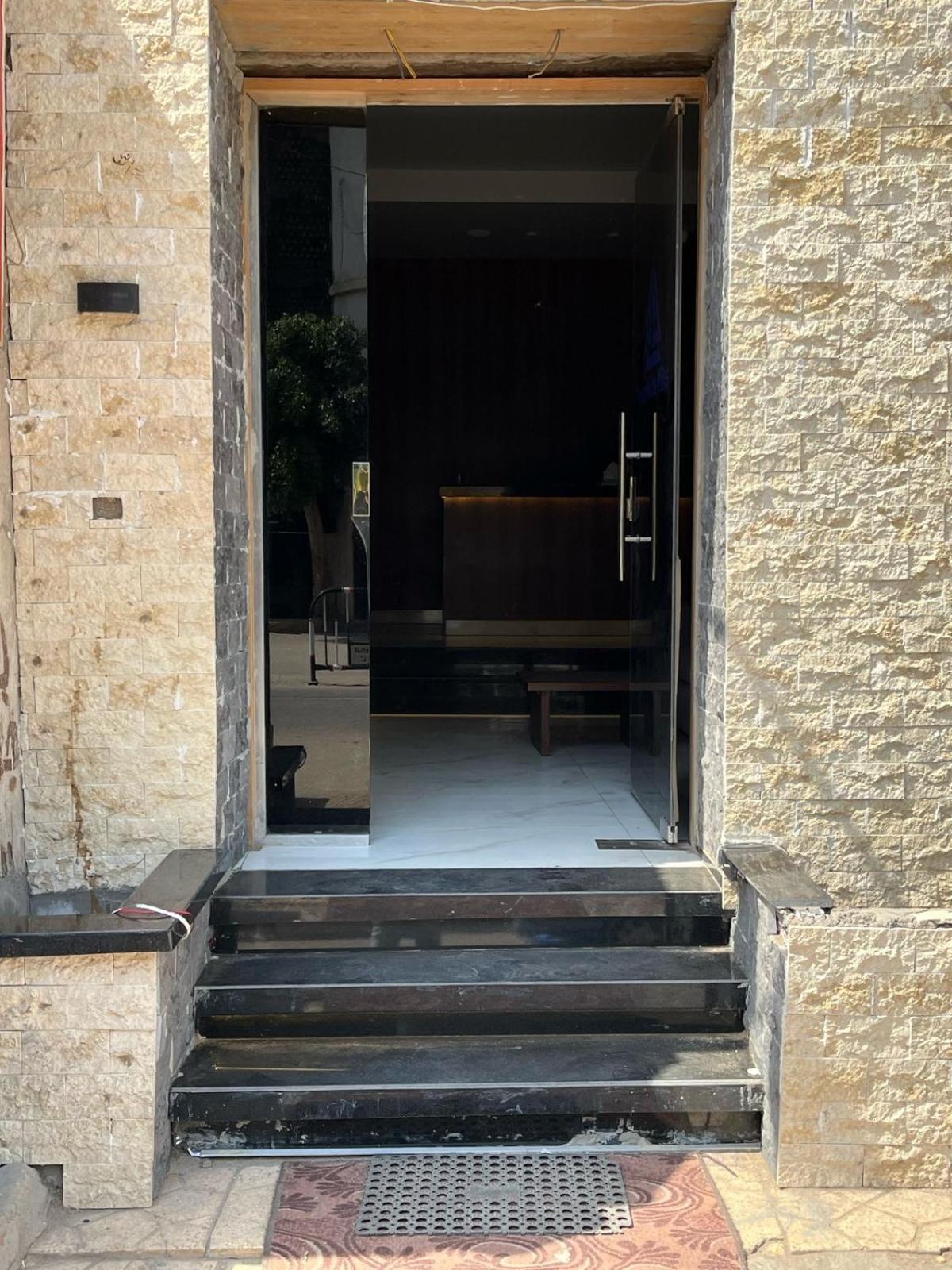 City Pyramids Inn Kafret el-Gabal Extérieur photo